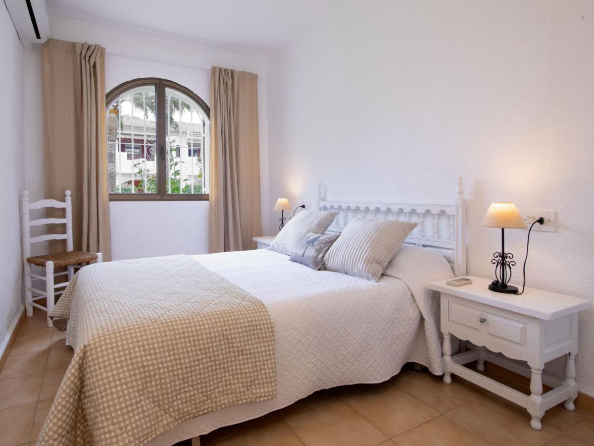 Apartment Nueva Playa-1 By Interhome Les Deveses المظهر الخارجي الصورة